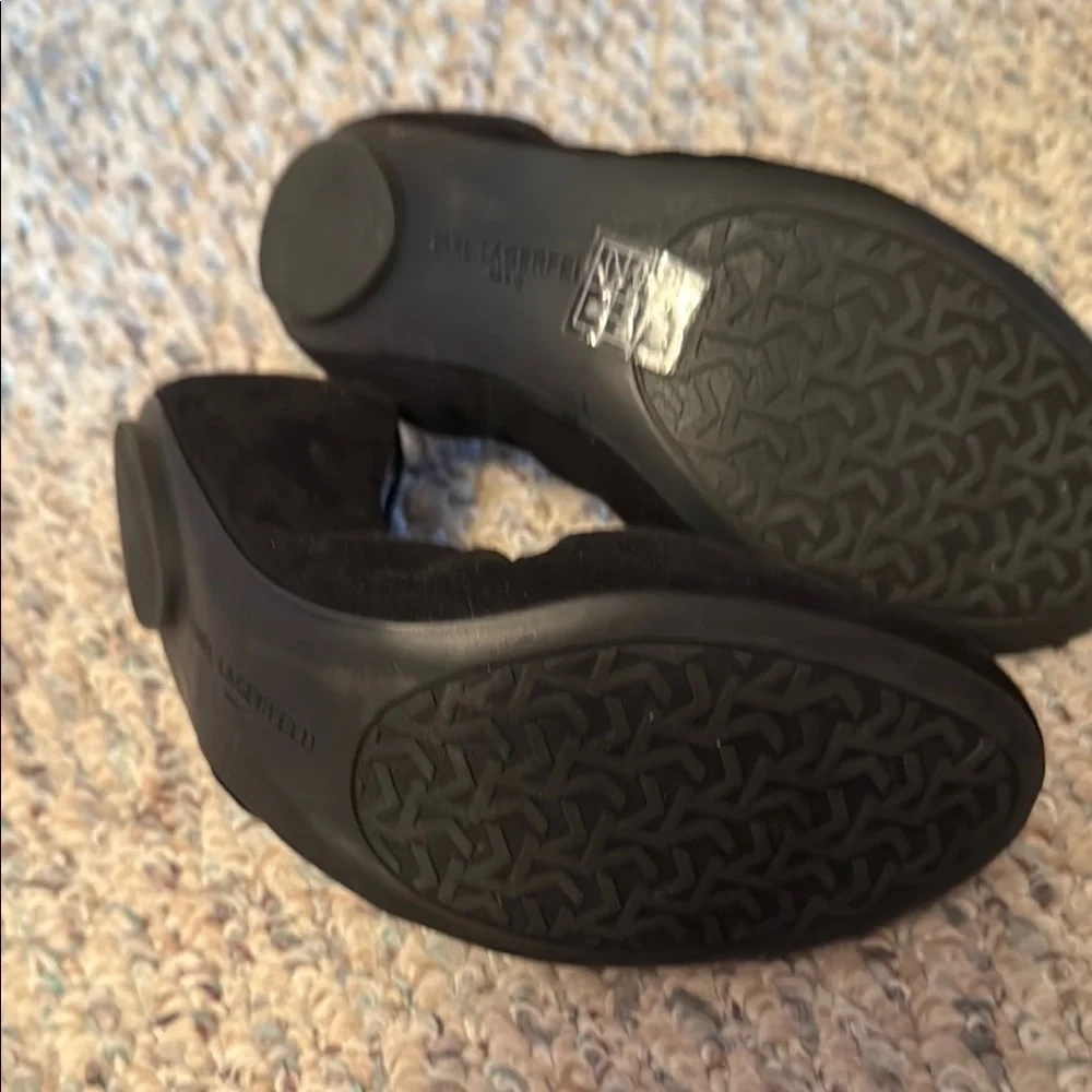 Karl Lagerfeld Black and Pink Heart Women's Flats - Picture 2 of 3